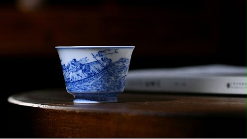 CHUNZHI®||每日一品鉴第二季:一瓷一故事(4)——游赤壁