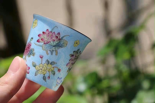 8ee543b92d1c129917521f6f1caa77e