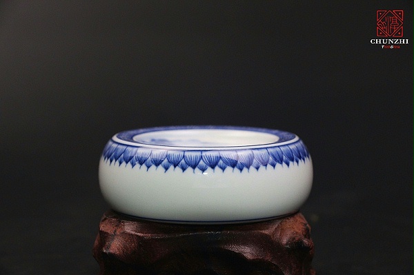 淳之手绘青花莲瓣纹盖置