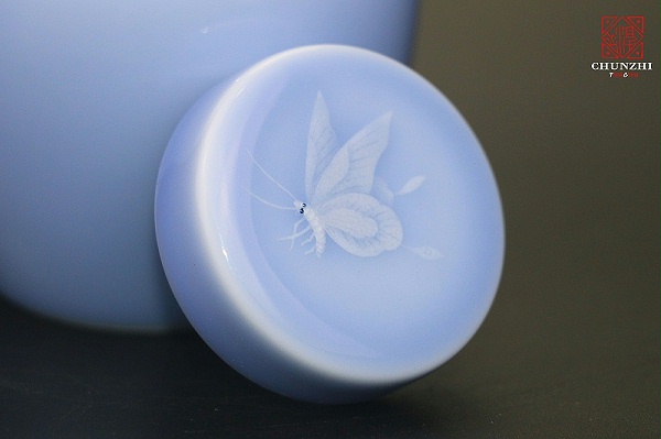 蝴蝶堆雕茶叶罐3