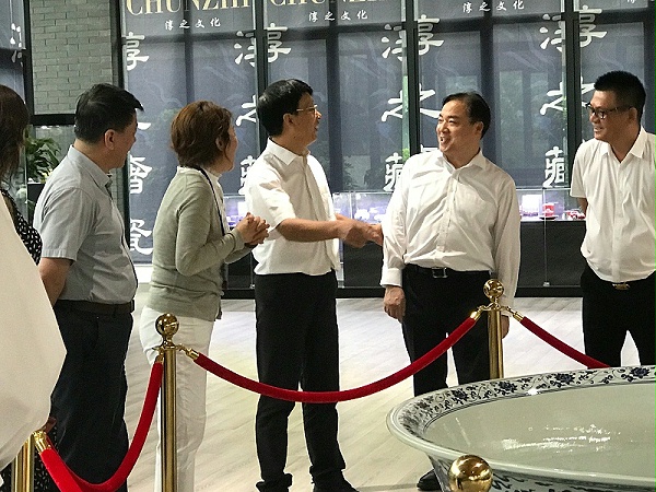 87dce8125863f49130ad49a1a0c9801