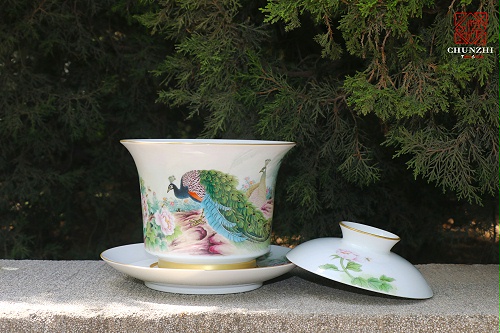 交能＆淳之 · 一周一品鉴——淳之藏瓷淳之藏瓷淳之重工孔雀盖碗三件套