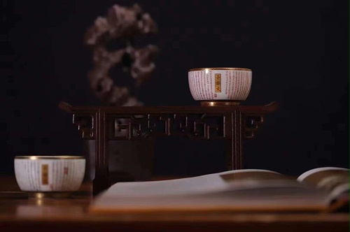 交能＆淳之 · 一周一品鉴——淳之藏瓷手写千字文主人杯