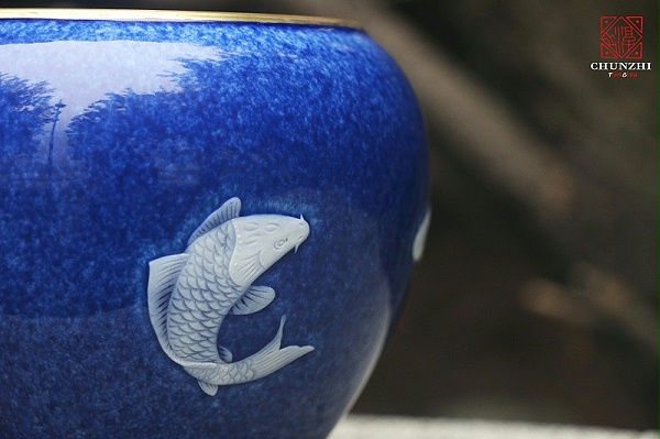 淳之描金洒蓝堆雕鲤鱼水洗