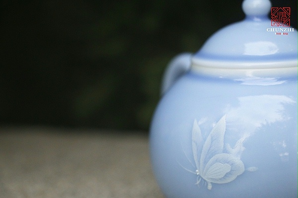  天蓝釉堆雕蝴蝶茶具系列