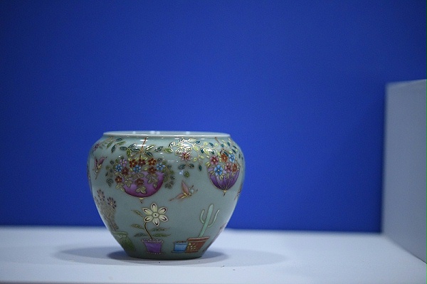 青瓷画珐琅水洗