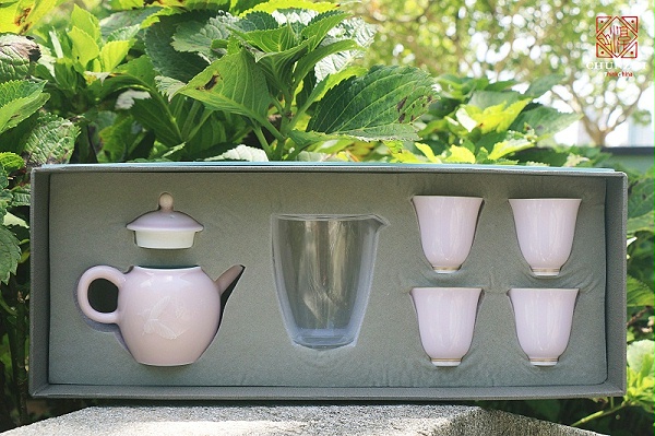 扒花黄底咖啡杯