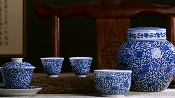 CHUNZHI® || 雪胎梅骨 冷韵幽香