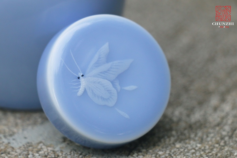 淳之天蓝釉堆雕蝴蝶茶具