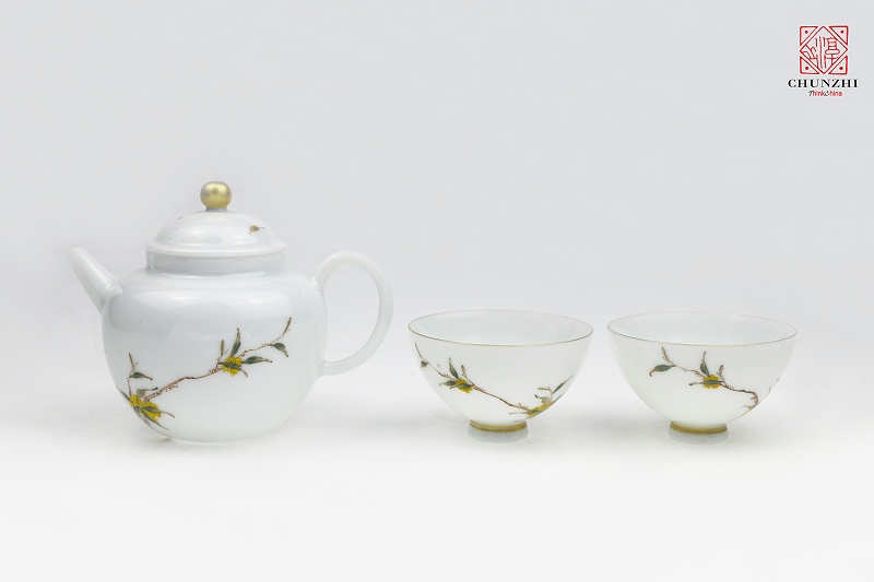 金桂描金茶壶对杯