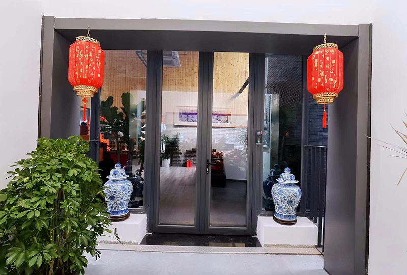 FlLmTb5Ux2rigEjVLNqytEcevrOU