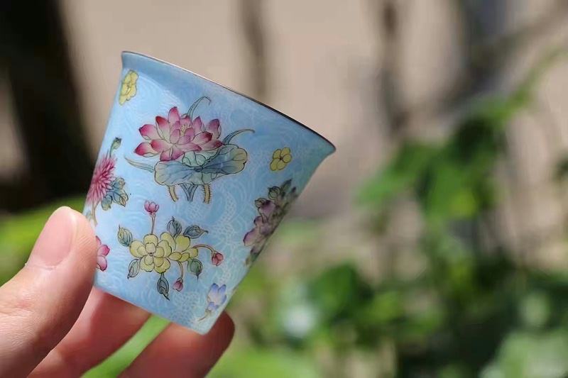 8ee543b92d1c129917521f6f1caa77e