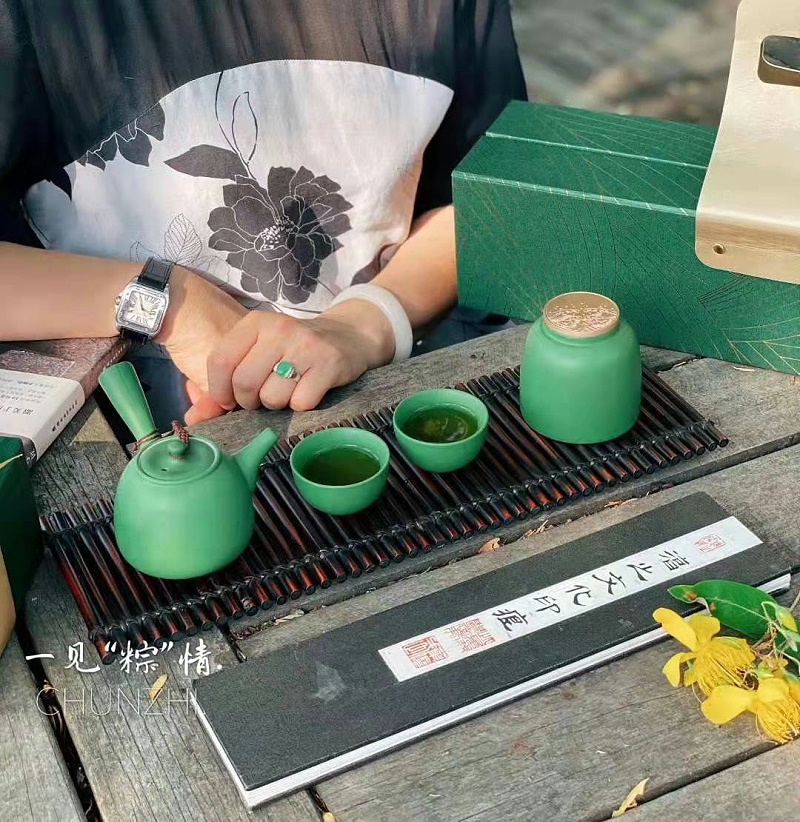 c51b73d45bd71d64f3bfc00305aebb3