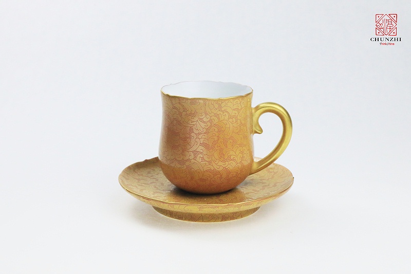 淳之红底黄釉手工扒花咖啡杯