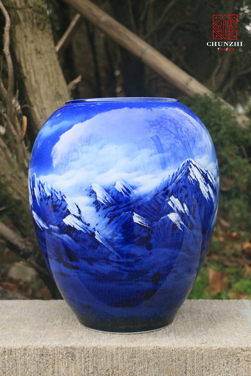 青花雾山敞口坛