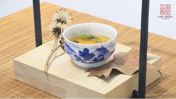 10·1 || 执青花妙笔，绘祖国河山！