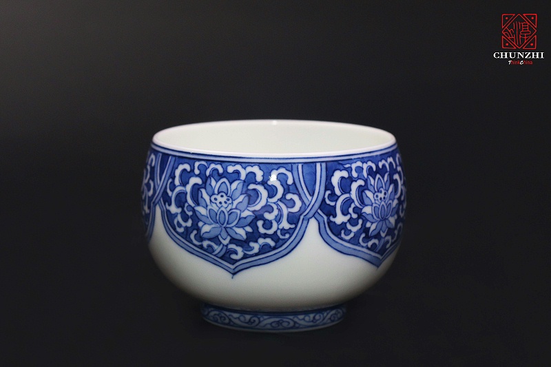 淳之手绘青花瓷圆融杯