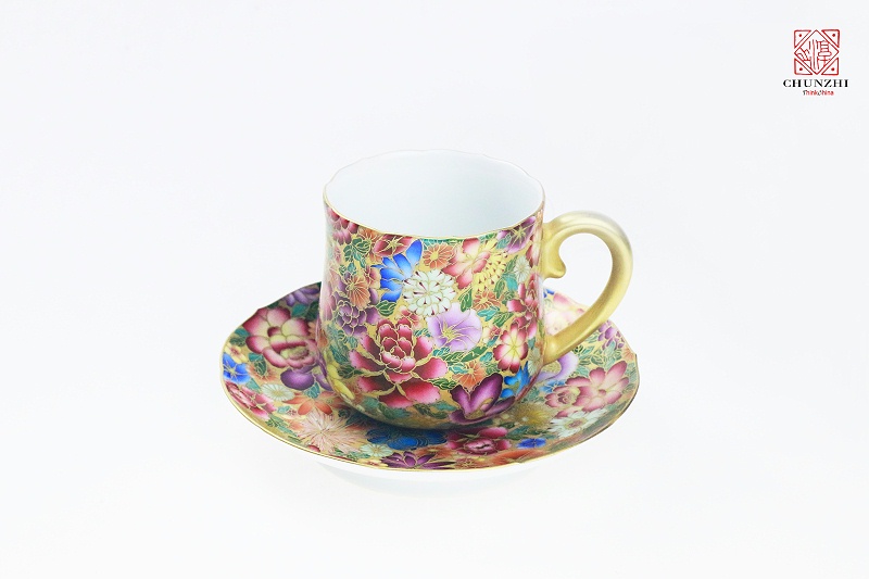 珐琅彩葵口咖啡杯