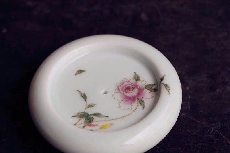 FtYjv_ZFdl6pXE1OwCWwMKAcra4g