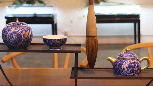 CHUNZHI® || 花飞蝶舞 意趣盎然